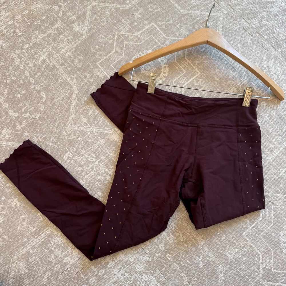 Lululemon Speed‎ Tight Leggings Burgundy Reflective Scalloped Hem Size 4